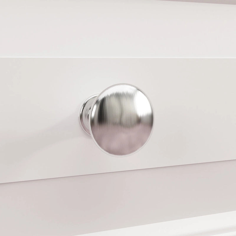 Comodino a 9 cassetti con gambe in legno massello, cassettiera laccata
